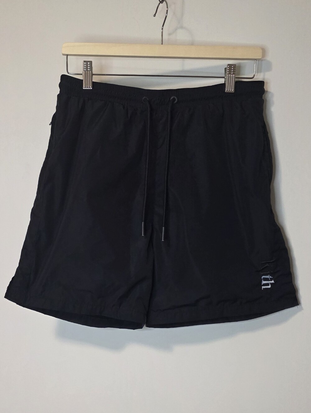 Kith Navy Active Beach Nylon Shorts Size Women's Small Zipper Pockets Mesh Lined
